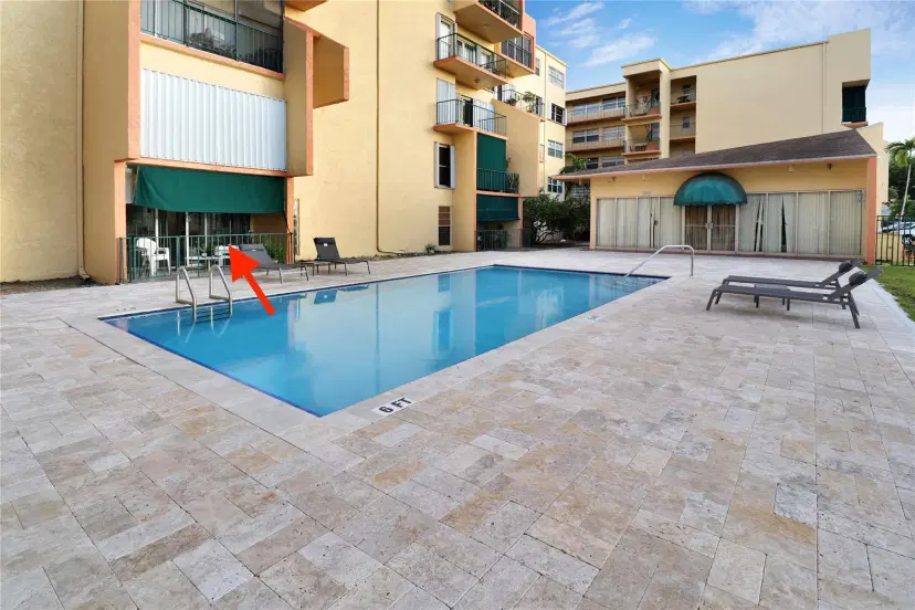 Picture of 4490 W 19Th Ct 113, Hialeah FL 33012
