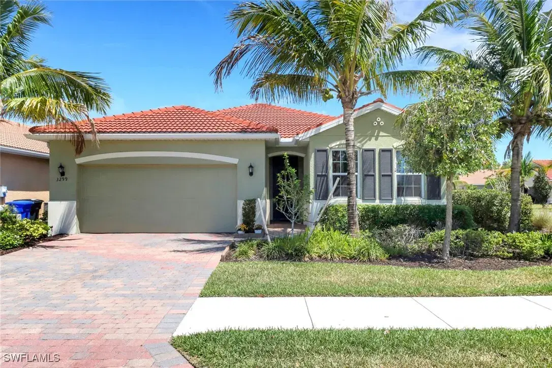 Picture of 3299 Birchin Ln, Fort Myers, FL 33916