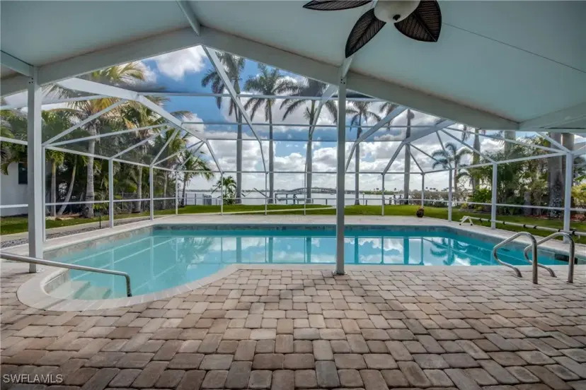 Picture of 4611 SE 20Th Pl, Cape Coral FL 33904