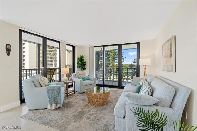 Picture of 17 Bluebill Ave 101, Naples FL 34108