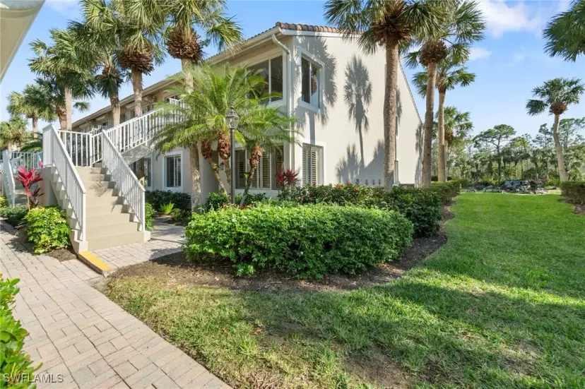 Picture of 14550 Red Fox Run 414, Naples FL 34110