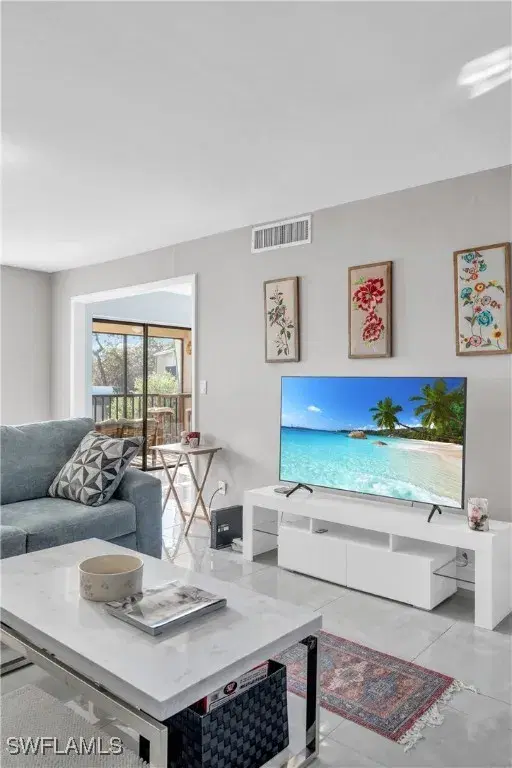 Picture of 1724 Bald Eagle Dr 512C, Naples FL 34105