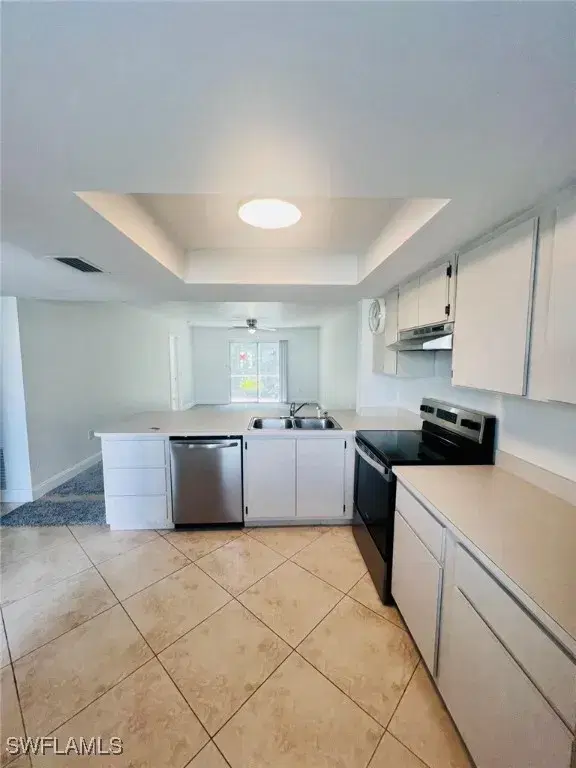 Picture of 134 Cypress Way E 3, Naples FL 34110