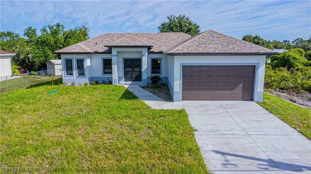 Picture of 3002 11Th St W, Lehigh Acres, FL 33971