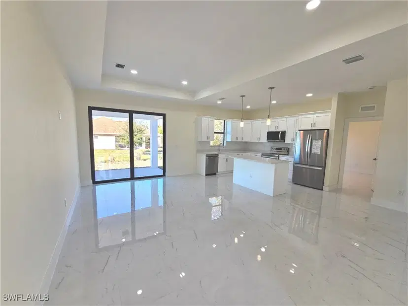 Picture of 6137 Hershey Ave, Fort Myers FL 33905