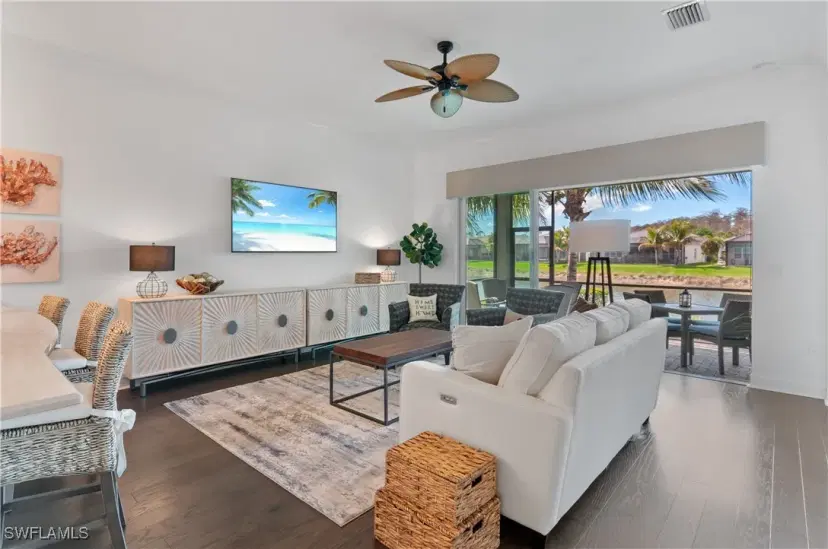 Picture of 28528 Lobos Cir, Bonita Springs FL 34135