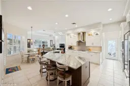 Picture of 446 Bayside Ave, Naples, FL 34108