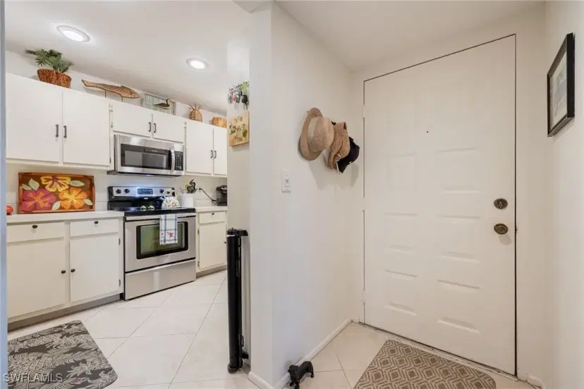 Picture of 14880 Summerlin Woods Dr 3, Fort Myers FL 33919