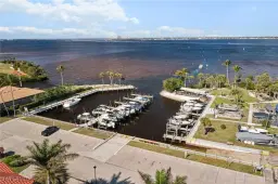 Picture of 14815 Laguna Dr 702, Fort Myers, FL 33908