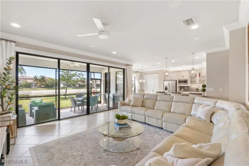 Picture of 4451 Crimson Ave, Naples FL 34119