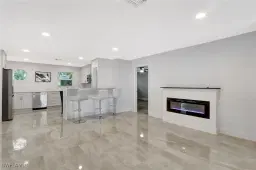 Picture of 11 Rivard Rd 19, Naples, FL 34112