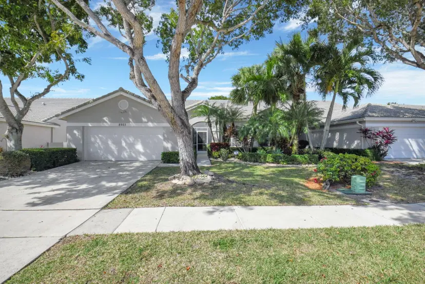 Picture of 8923 Brittany Lakes Drive, Boynton Beach FL 33472