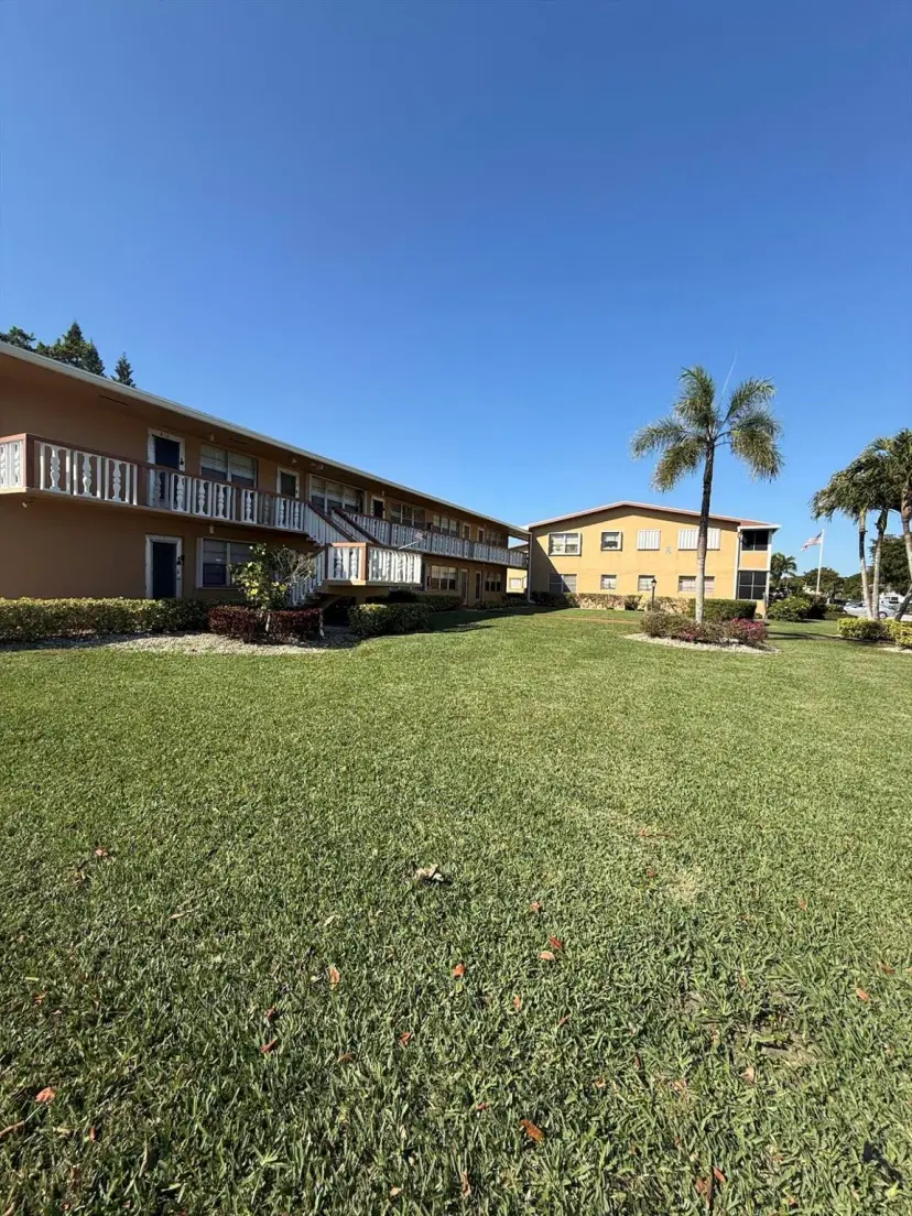 Picture of 14 Canterbury A, West Palm Beach FL 33417