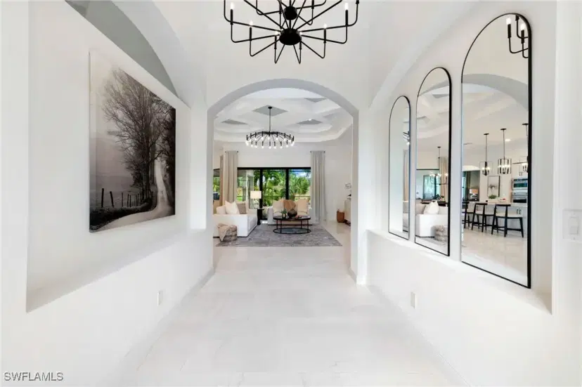 Picture of 6851 Lakewood Isle Dr, Fort Myers FL 33908