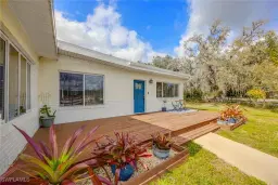 Picture of 15800 N River Rd, Alva, FL 33920