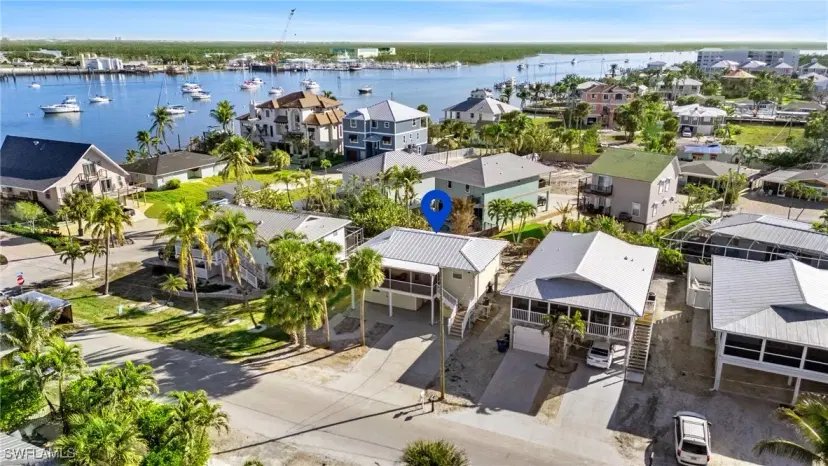 Picture of 270 Ostego Dr, Fort Myers Beach FL 33931
