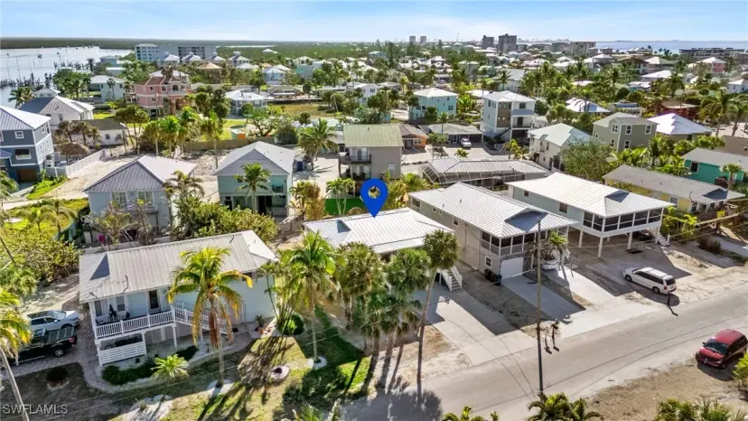Picture of 270 Ostego Dr, Fort Myers Beach FL 33931