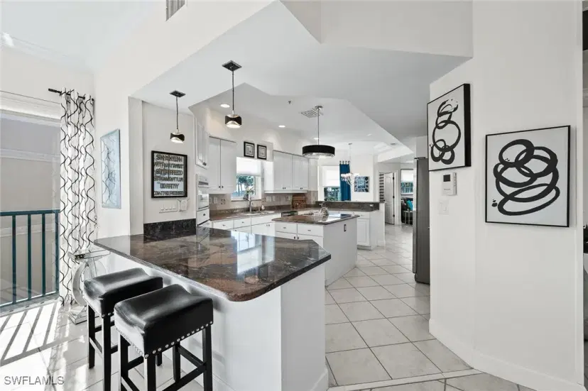Picture of 11160 Harbour Yacht Ct B, Fort Myers FL 33908
