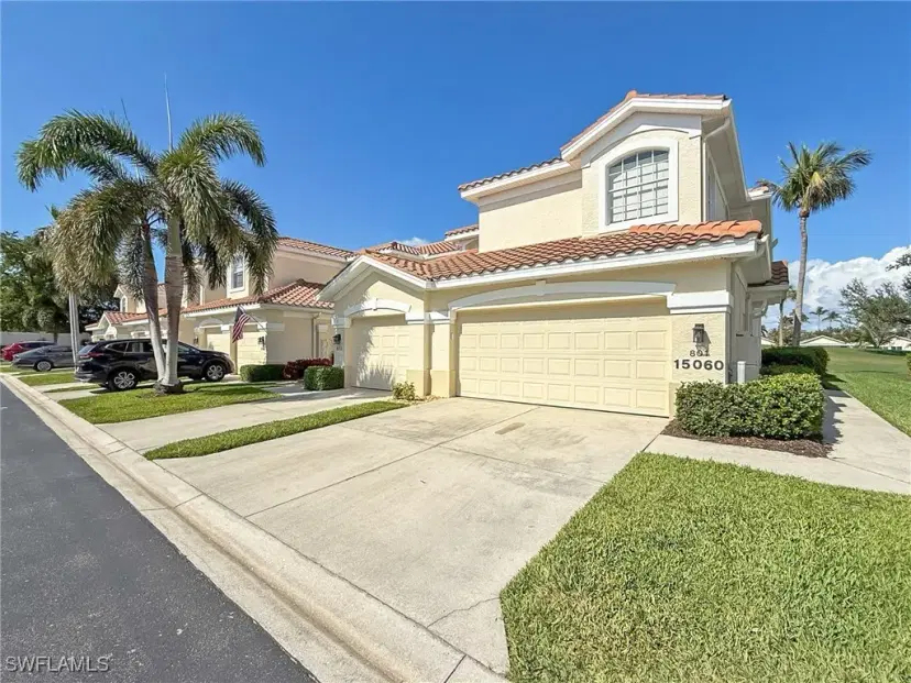 Picture of 15060 Tamarind Cay CT 802, Fort Myers FL 33908