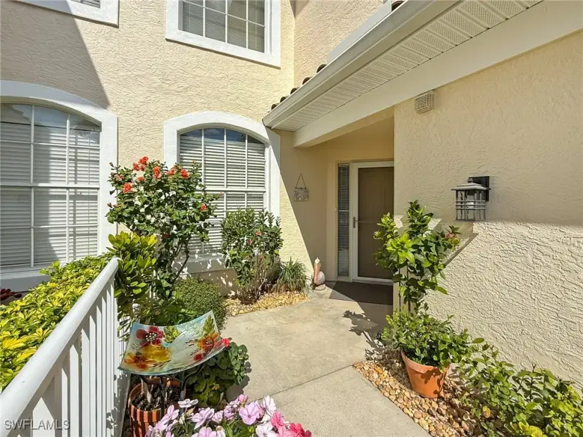 Picture of 15060 Tamarind Cay CT 802, Fort Myers FL 33908