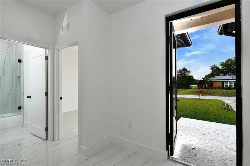 Picture of 6010 Acorn Cir, Labelle FL 33935