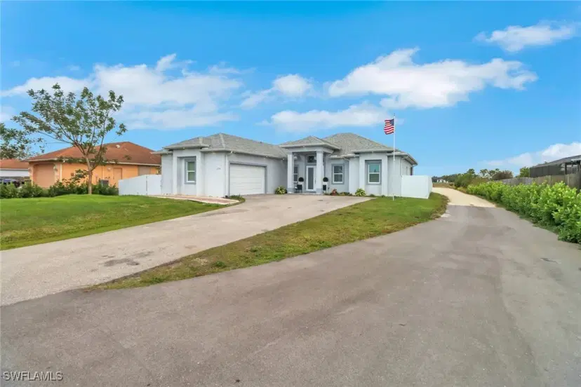 Picture of 2394 45Th Ave Ne, Naples FL 34120