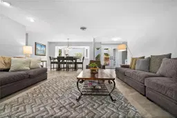Picture of 169 Briarcliff Ln, Naples, FL 34113