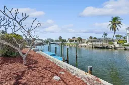 Picture of 840 Wintergreen Ct, Marco Island, FL 34145