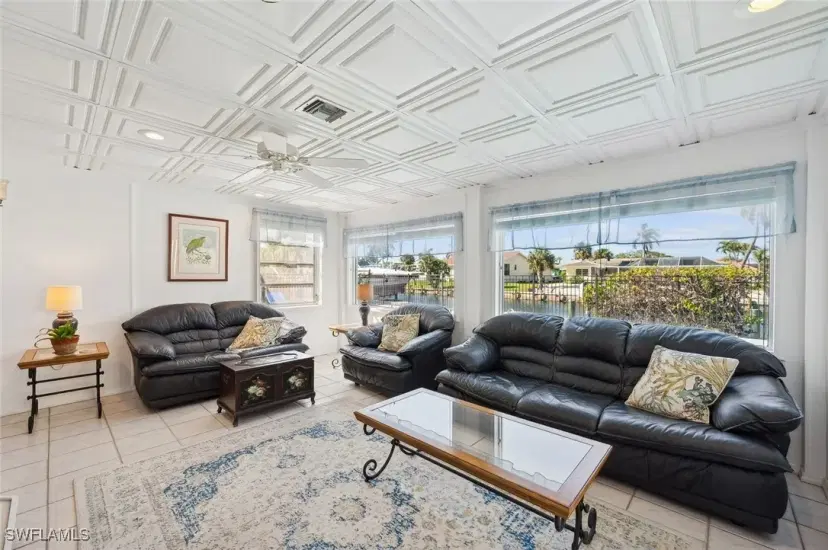 Picture of 840 Wintergreen Ct, Marco Island FL 34145