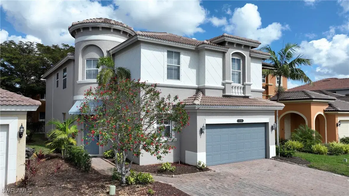 Picture of 10108 N Silver Palm Dr, Estero, FL 33928
