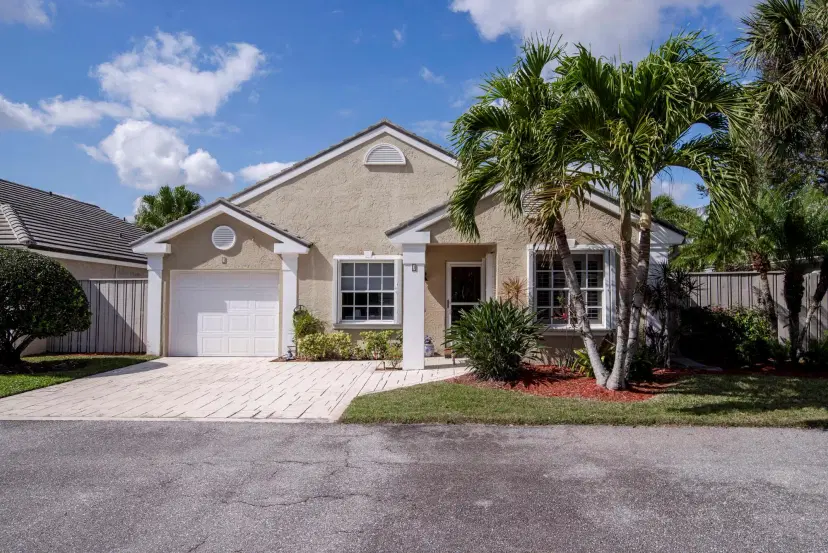 Picture of 3 Commanders Drive, Palm Beach Gardens FL 33418