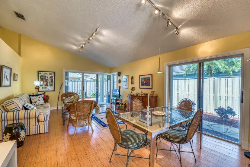 Picture of 3 Commanders Drive, Palm Beach Gardens FL 33418
