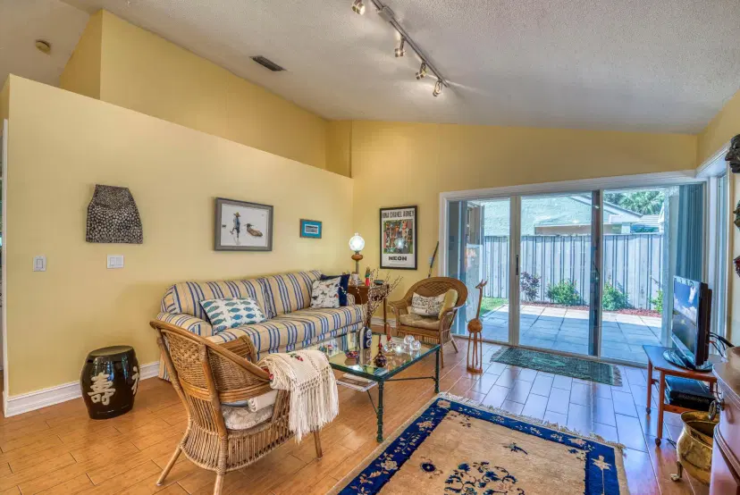 Picture of 3 Commanders Drive, Palm Beach Gardens FL 33418