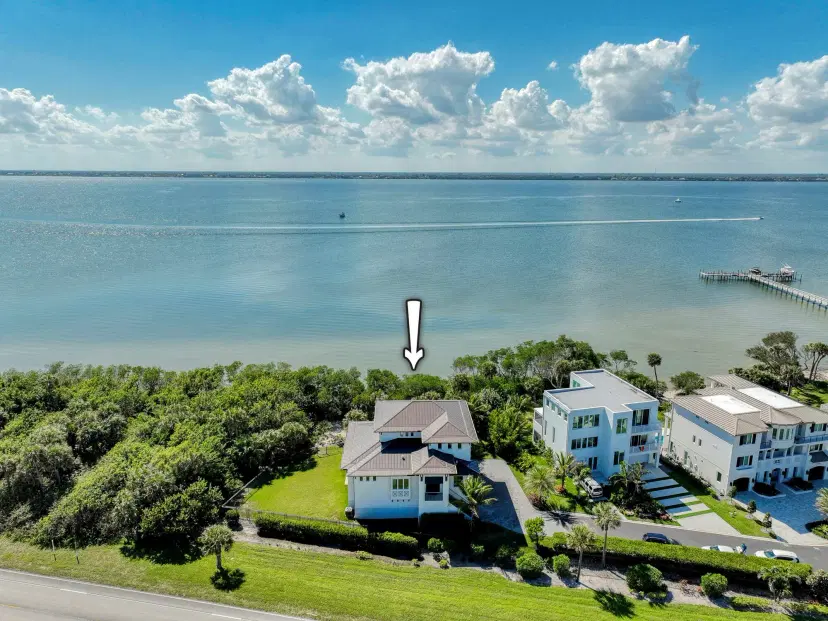 Picture of 7683 Pelican Pointe Drive, Jensen Beach FL 34957