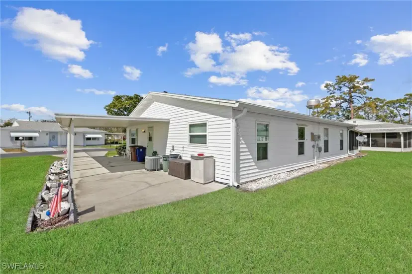 Picture of 30 Desert Candle Cir, Lehigh Acres FL 33936