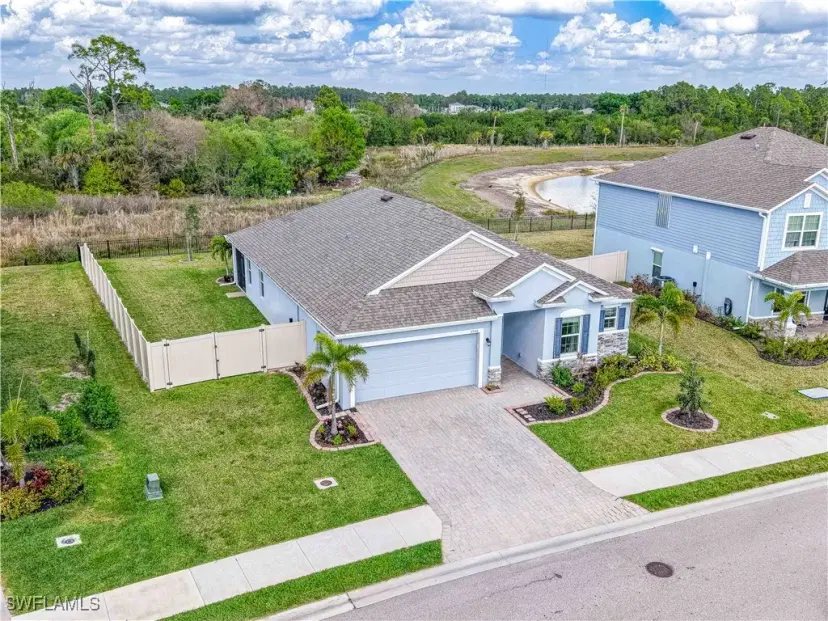 Picture of 8948 Cascade Price Cir, North Fort Myers FL 33917