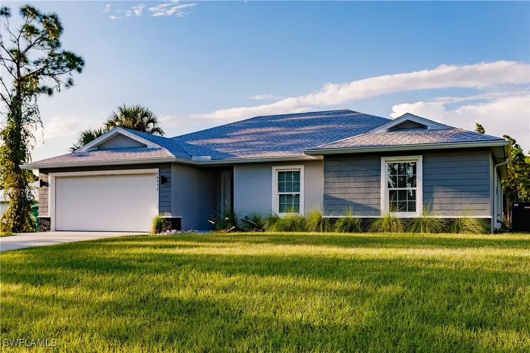 Picture of 813 NE 6Th Ave, Cape Coral, FL 33909
