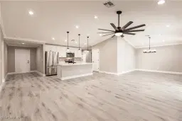 Picture of 813 NE 6Th Ave, Cape Coral, FL 33909