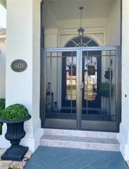 Picture of 16124 Edgemont Dr, Fort Myers, FL 33908