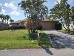 Picture of 2922 Miracle Pkwy, Cape Coral, FL 33914