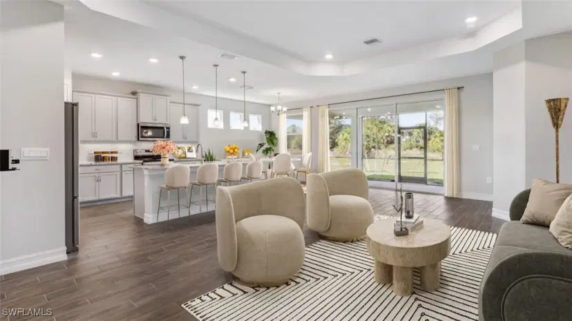 Picture of 462 Spring Hill Lake Loop, Cape Coral FL 33993