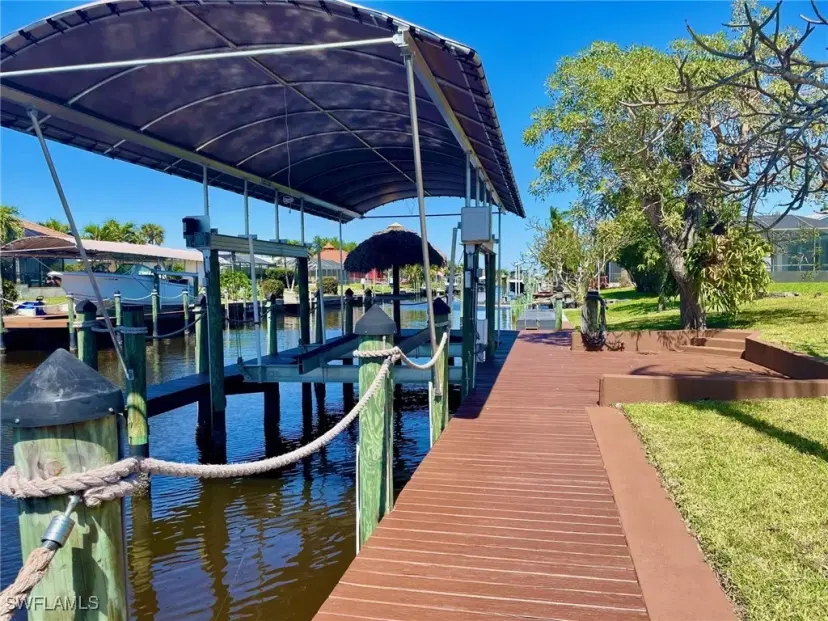Picture of 2912 SE 20Th Ave, Cape Coral FL 33904