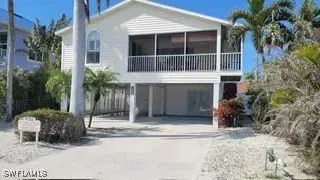 Picture of 149 Washington Ave, Fort Myers Beach, FL 33931