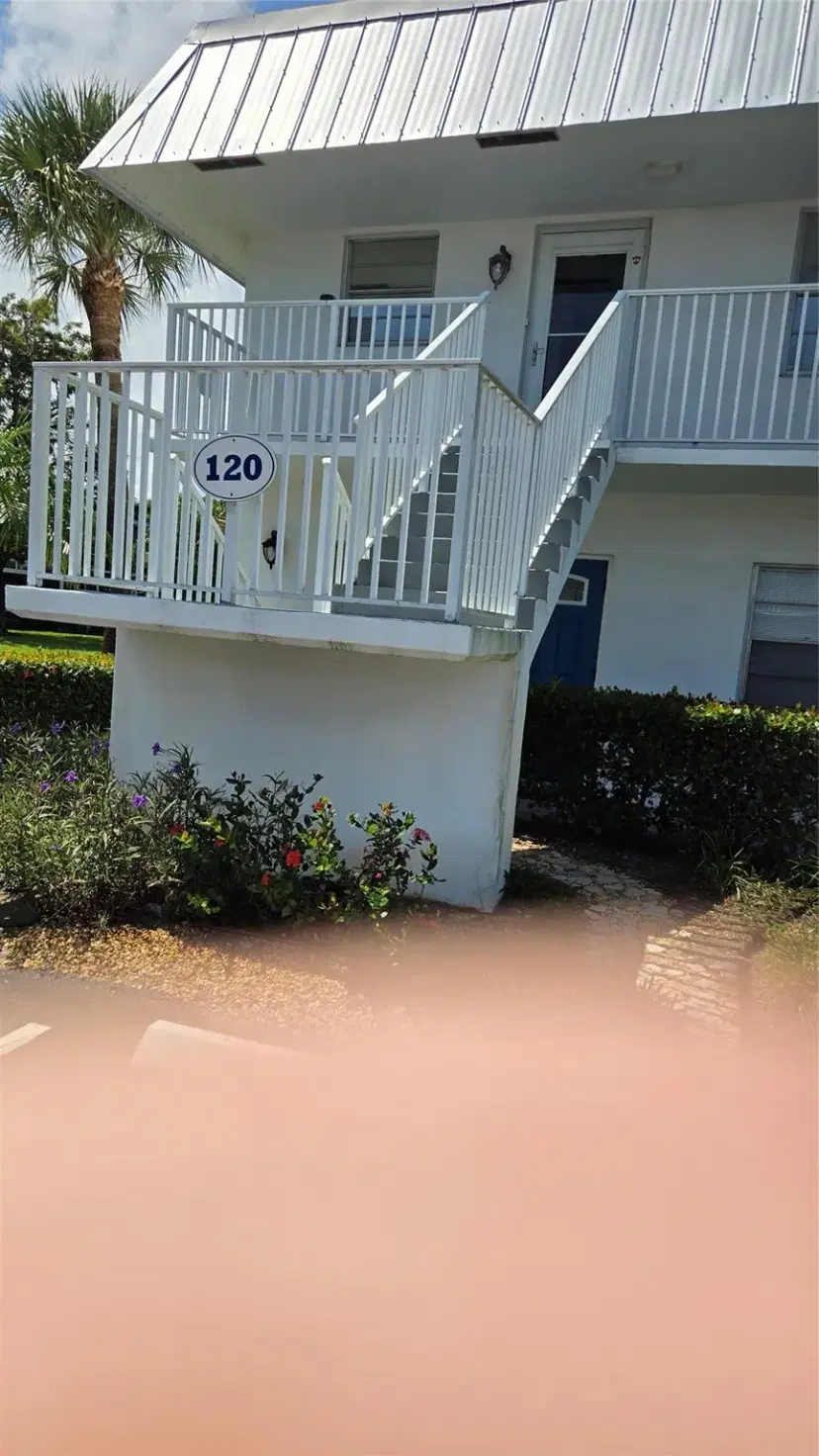 Picture of 2929 SE Ocean Blvd 120-10, Stuart FL 34996