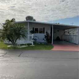 Picture of 552 Freedom St, North Fort Myers, FL 33917