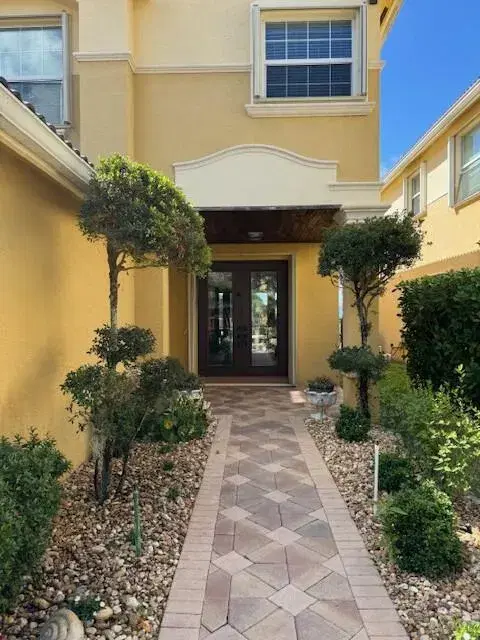 Picture of 8082 Emerald Winds Circle 8082, Boynton Beach FL 33473