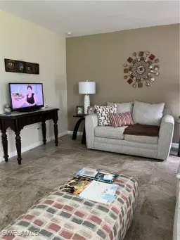 Picture of 24 Hamlin Ct, Lehigh Acres, FL 33936