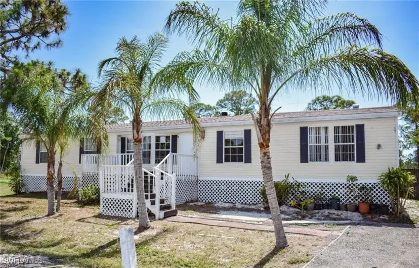 Picture of 3686 Unique Cir, Fort Myers FL 33908