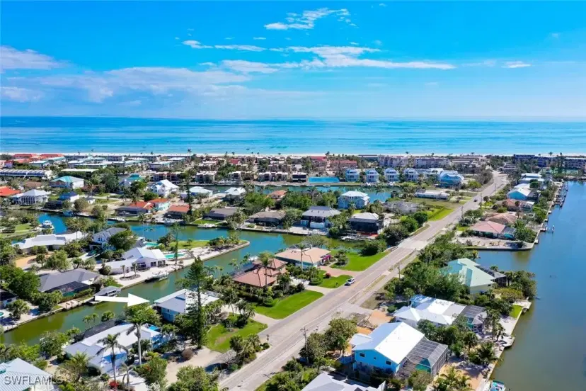 Picture of 926 Lindgren Blvd, Sanibel FL 33957