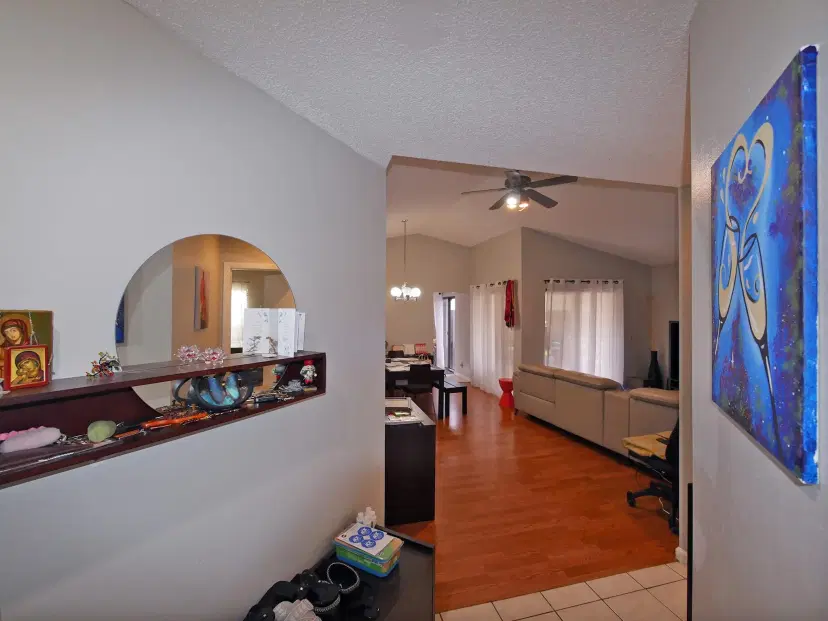 Picture of 6535 NW 170Th Ln, Hialeah FL 33015